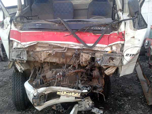 HOMOCINéTICA Mitsubishi CANTER 2008  USADA  EN DESARME