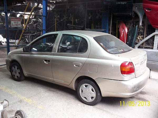  Toyota YARIS 2004    EN DESARME