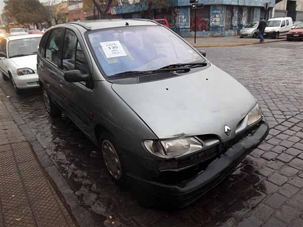  Renault MEGANE 2001    EN DESARME