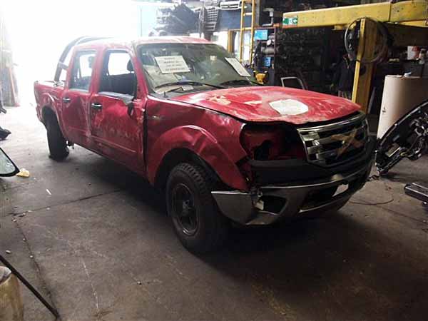 TOLVA Ford RANGER 2012  USADA  EN DESARME