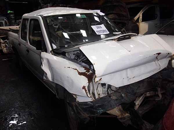  Nissan TERRANO 2010    EN DESARME