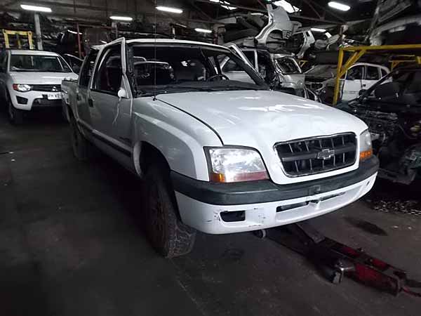  Chevrolet Apache 2002    EN DESARME