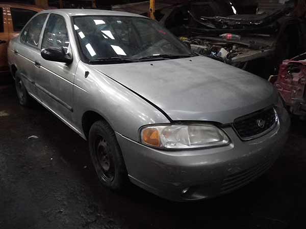  Nissan SENTRA 2001    EN DESARME