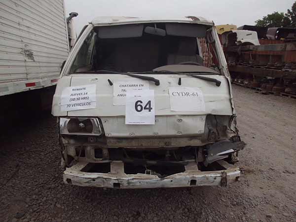  Mitsubishi L300 2011    EN DESARME