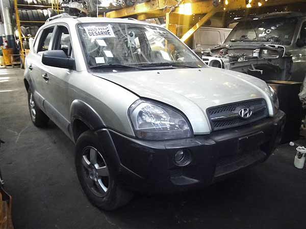  Hyundai TUCSON 2009    EN DESARME