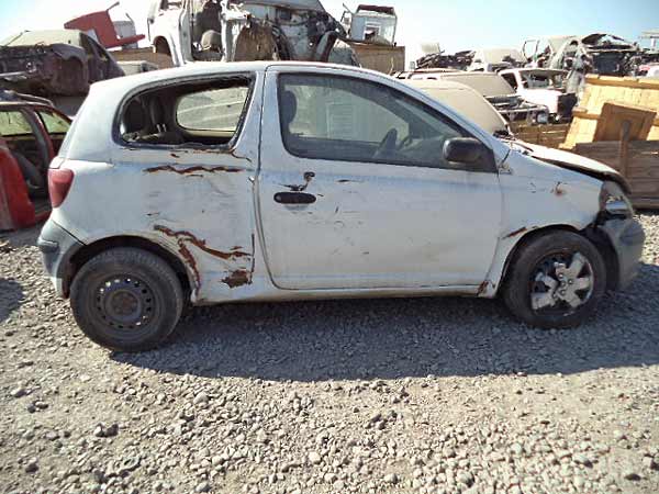  Toyota YARIS 2004    EN DESARME