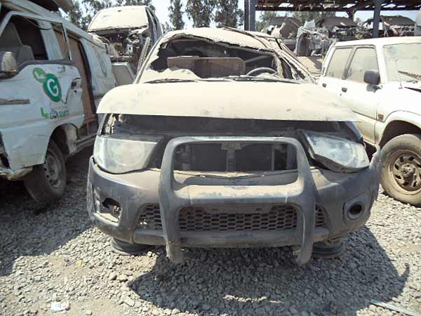  Mitsubishi KATANA 2010    EN DESARME