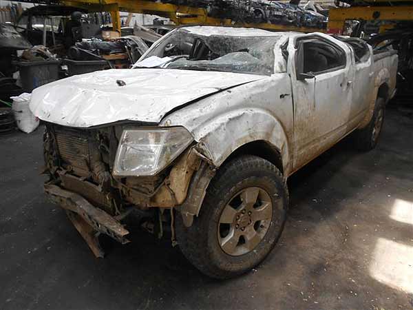  Nissan NAVARA 2010    EN DESARME