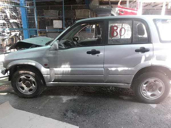  Suzuki GRAND NOMADE 2003    EN DESARME