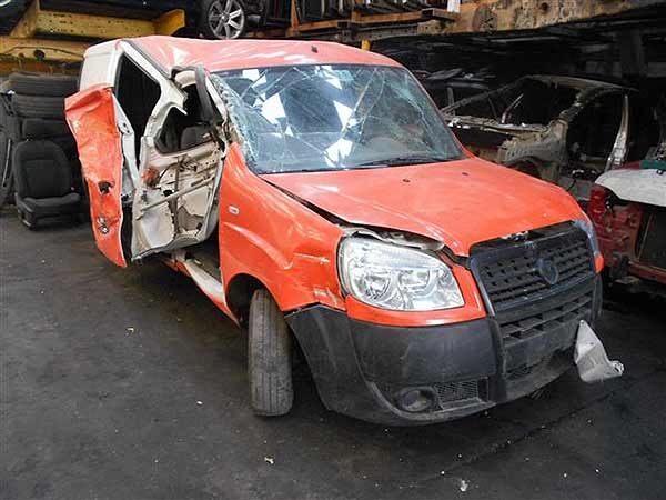  Fiat DOBLO 2010    EN DESARME
