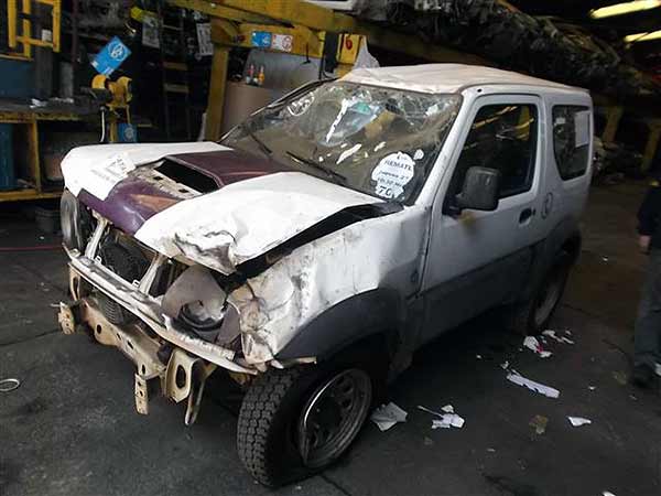 COMPRESOR AIRE ACONDICIONADO Suzuki JIMNY 2013  USADO  EN DESARME