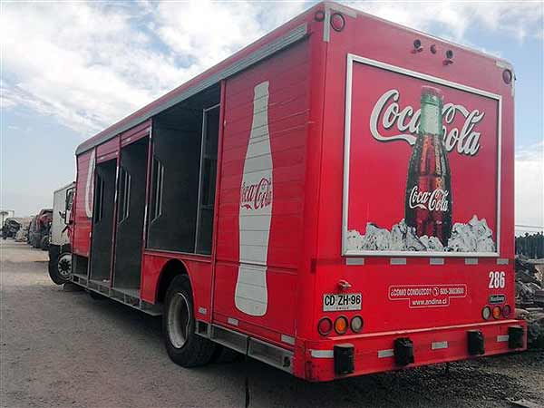  Freightliner M2-106 2010    EN DESARME