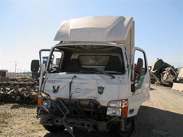  Hyundai HD-65 2005    EN DESARME