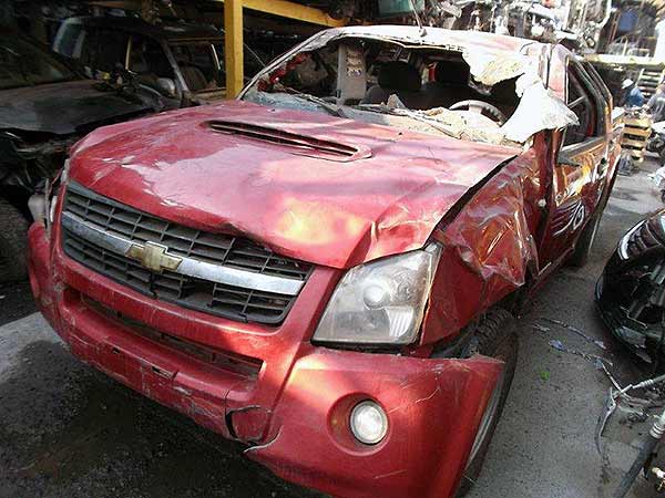  Chevrolet DMAX 2013    EN DESARME