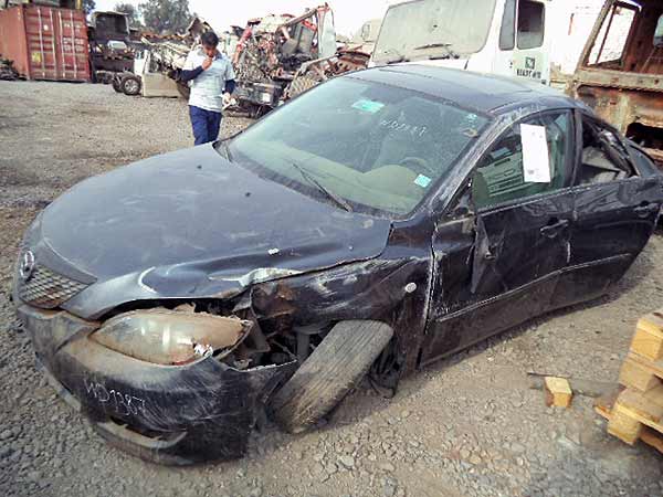  Mazda 3     EN DESARME