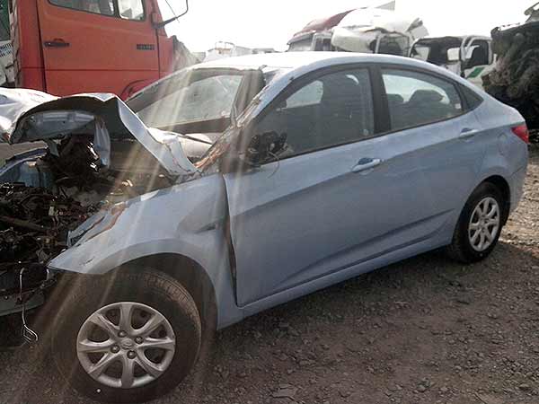  Hyundai ACCENT 2014    EN DESARME