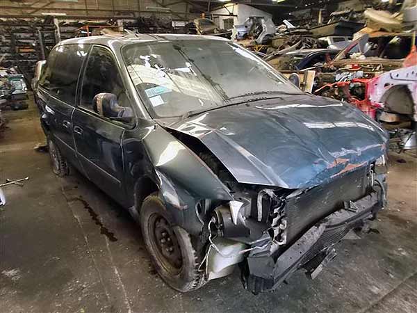 LLANTA Chrysler CARAVAN 2007  USADA  EN DESARME