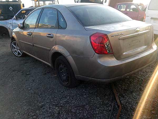  Chevrolet OPTRA 2005    EN DESARME
