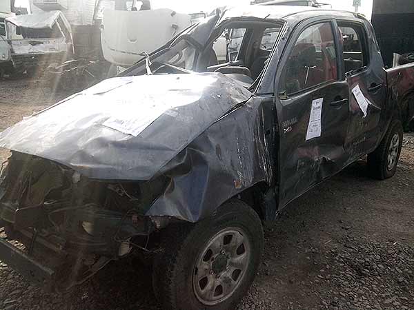  Toyota HILUX 2011    EN DESARME