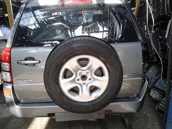  Suzuki GRAND NOMADE 2007    EN DESARME