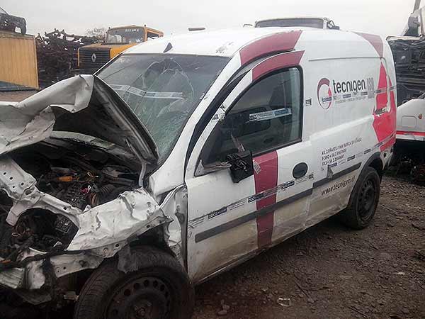  Chevrolet COMBO 2011    EN DESARME