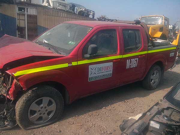  Nissan NAVARA 2011    EN DESARME