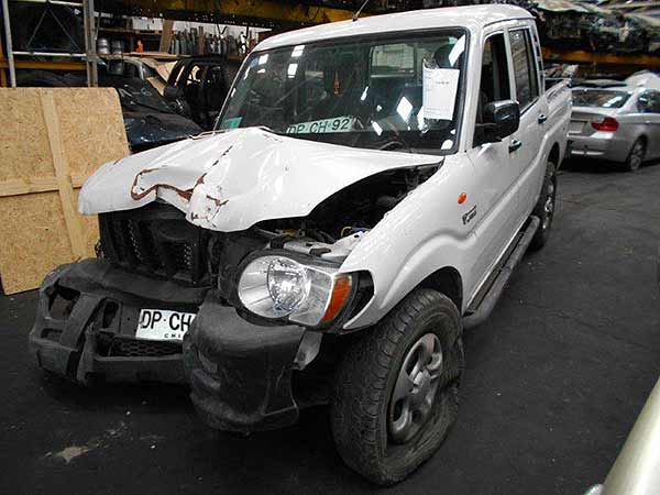  Mahindra PICK UP 2012    EN DESARME