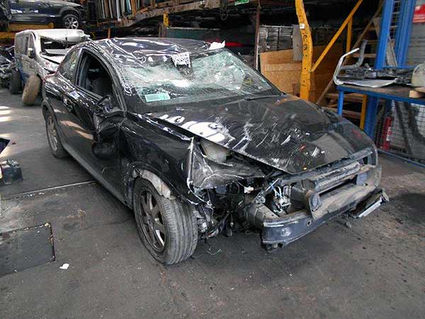 ECU Volvo C30 2010  USADO  EN DESARME