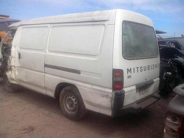  Mitsubishi L300 2010    EN DESARME
