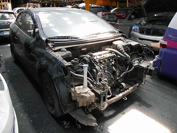  Kia Koup 2011    EN DESARME