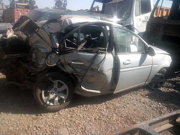  Hyundai ACCENT 2011    EN DESARME