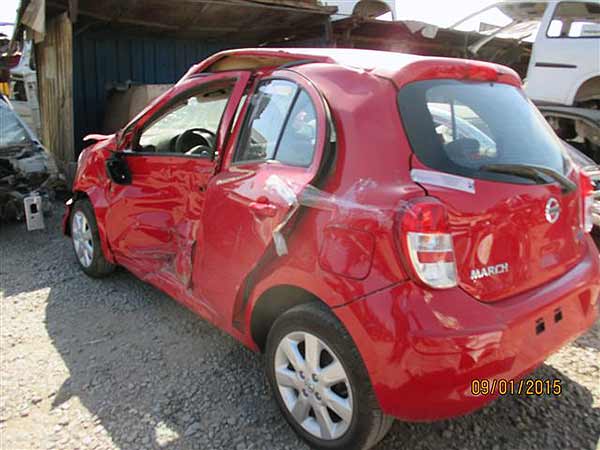  Nissan MARCH 2013    EN DESARME