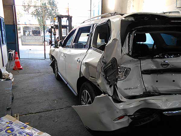  Nissan PATHFINDER 2014    EN DESARME