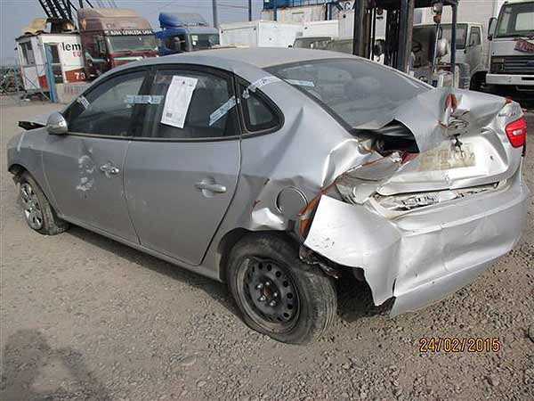  Hyundai ELANTRA 2011    EN DESARME