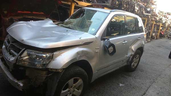  Suzuki GRAND NOMADE 2010    EN DESARME