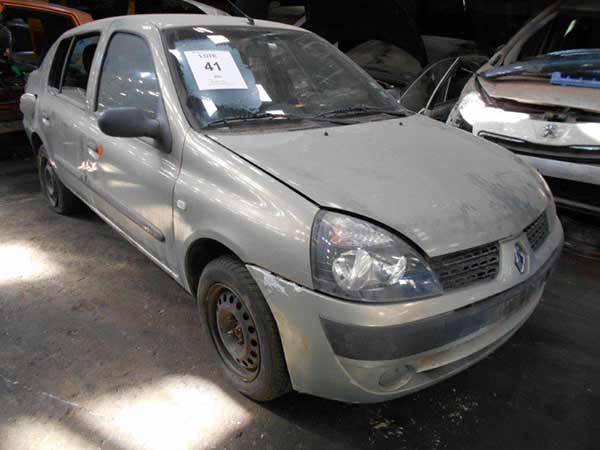  Renault CLIO 2005    EN DESARME