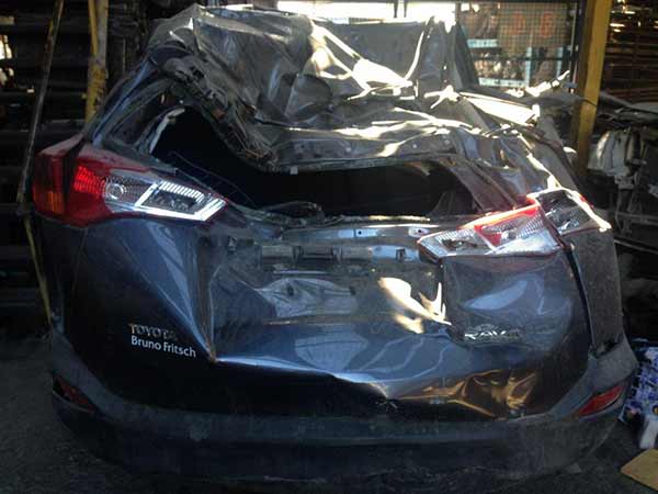  Toyota RAV4 2015    EN DESARME