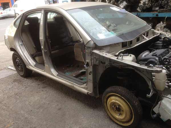  Hyundai ELANTRA 2008    EN DESARME