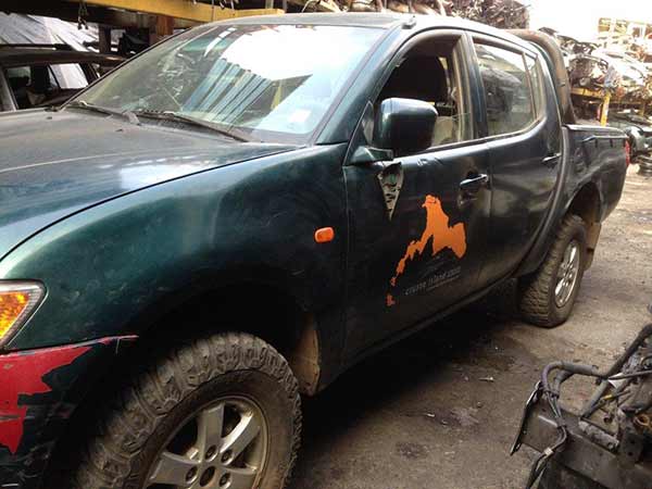  Mitsubishi L200 2008    EN DESARME