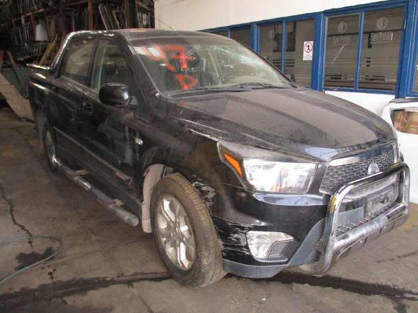  Ssangyong ACTYON 2012    EN DESARME