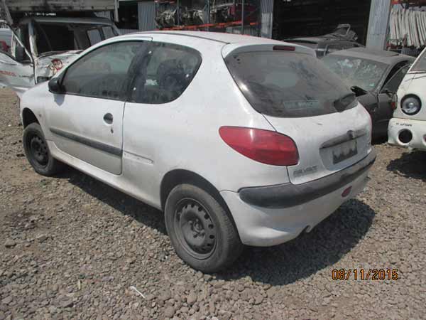  Peugeot 206 2002    EN DESARME
