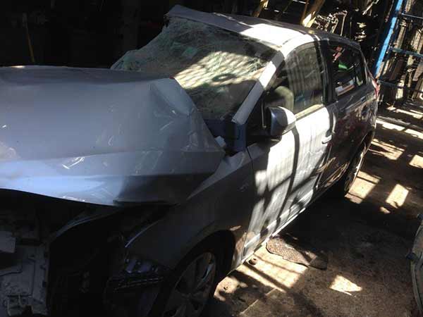  Toyota YARIS 2015    EN DESARME