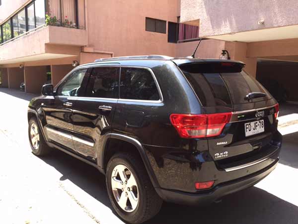  Jeep GRAND CHEROKEE 2013    EN DESARME