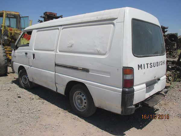 MAZA Mitsubishi L300 2013  USADO  EN DESARME