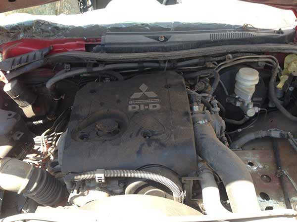 HOMOCINéTICA Mitsubishi L200 2014  USADA  EN DESARME