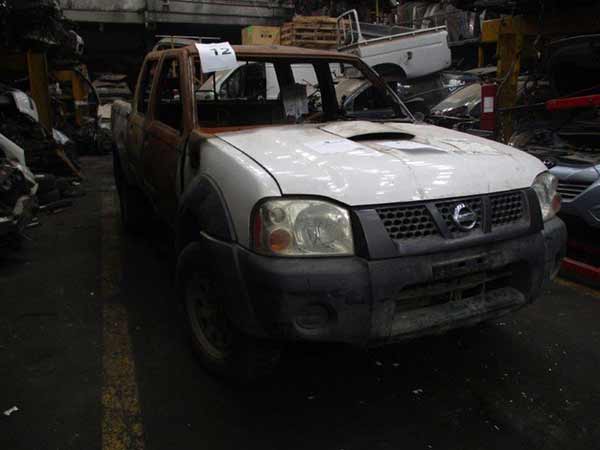  Nissan TERRANO 2010    EN DESARME
