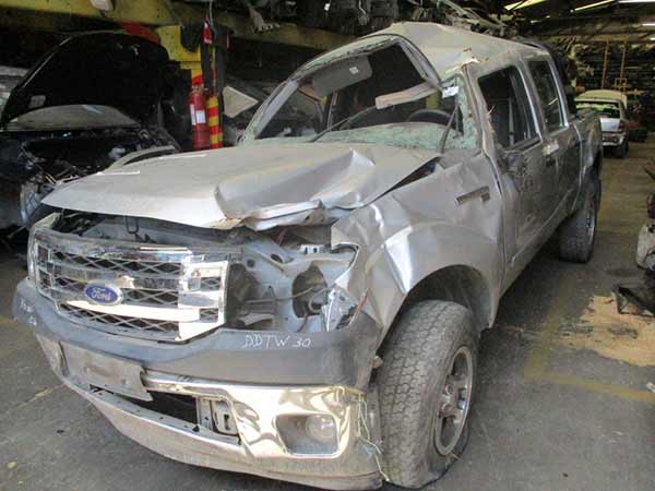 TOLVA Ford RANGER 2012  USADA  EN DESARME