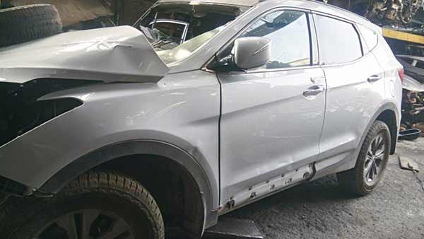  Hyundai SANTA FE 2013    EN DESARME