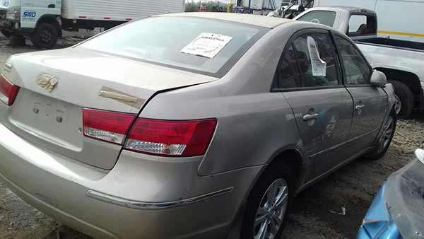  Hyundai SONATA 2009    EN DESARME