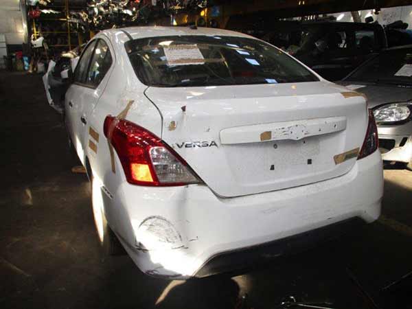 TABLERO Nissan VERSA 2015  USADO  EN DESARME